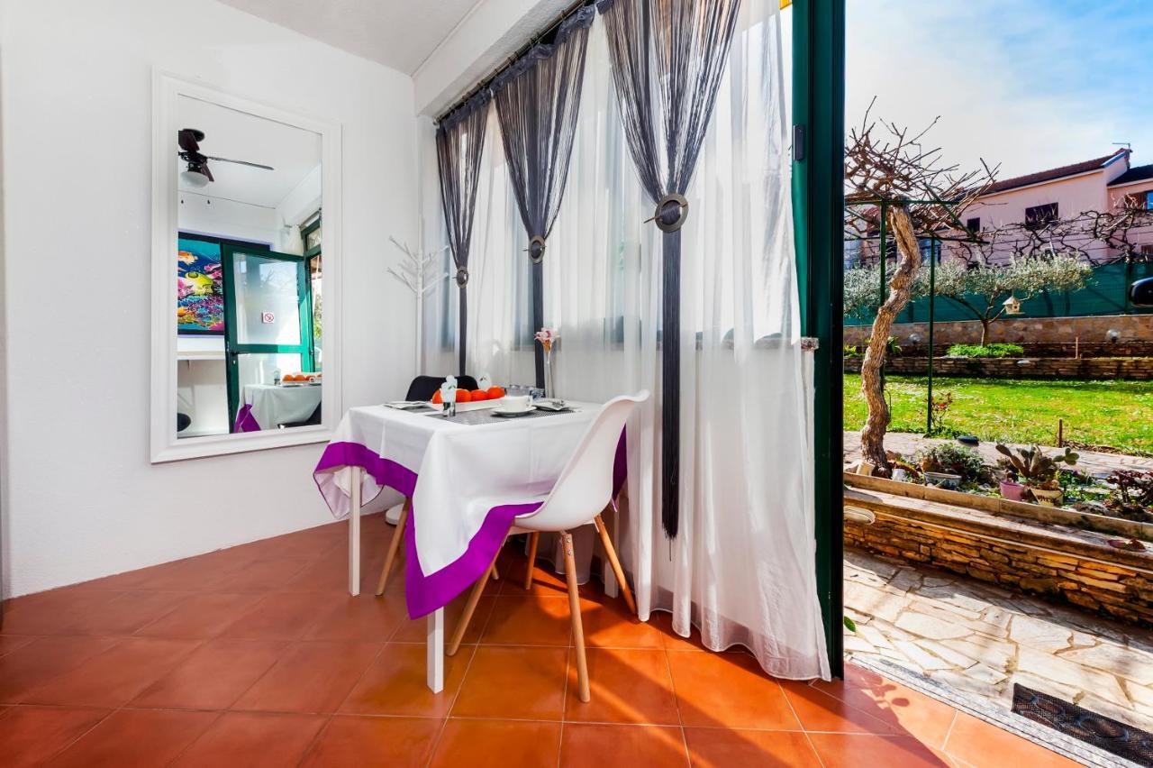 Apartments And Rooms Villa Dea Adults Only 罗维尼 外观 照片